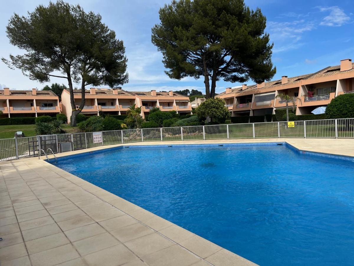 - Piscine Tennis Bord De - Bertrand Beatrice Appartement *